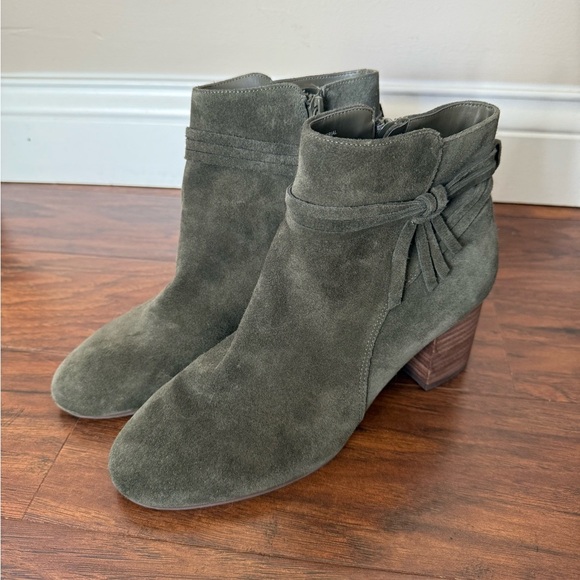 Olive Green Jenna Suede Ankle Boots by Violet & Red-Size 8M - Picture 10 of 12